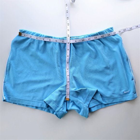 NIKE Dri-Fit 2-in-1 Layered Athletic Short, Pocket - Picture 11 of 16